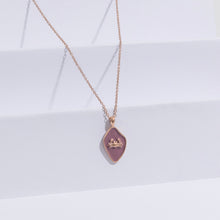 Load image into Gallery viewer, Crab Necklace