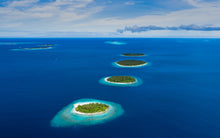 Load image into Gallery viewer, Island Chain