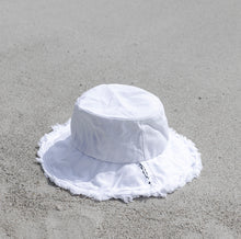 Load image into Gallery viewer, Adults Hat